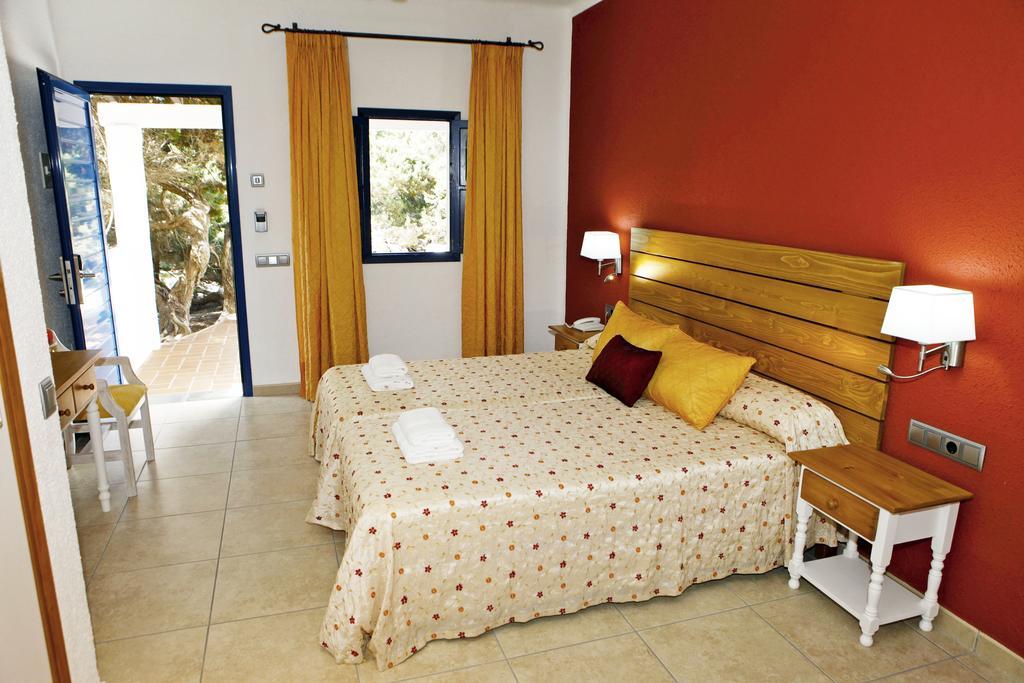 Hotel Ca Mari Playa Migjorn Kamer foto